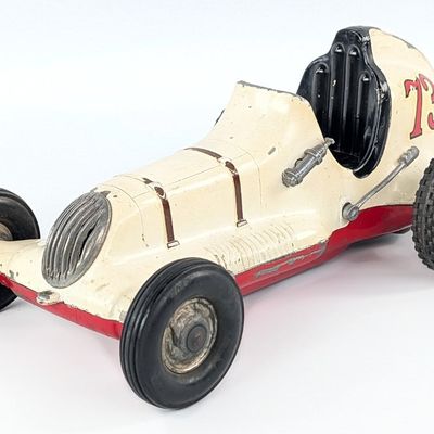 Roy Cox Thimble Drome Champion #73 Racer - White
