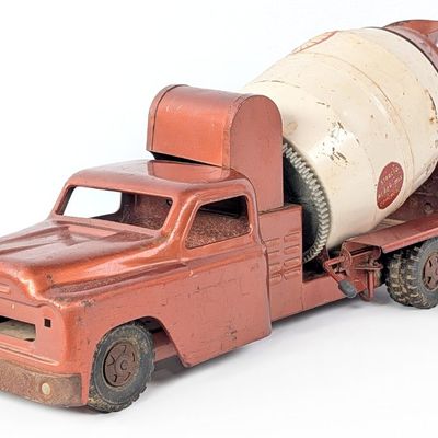 Structo Ready-Mix Concrete Mixer Truck