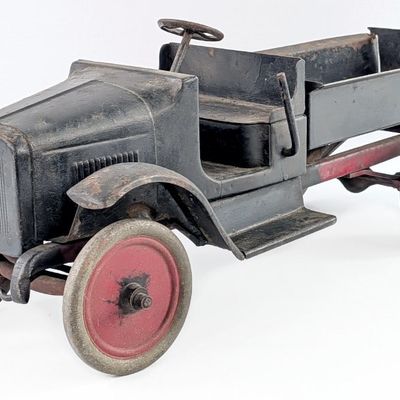 Buddy L Hydraulic Dump Truck