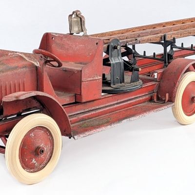 Kelmet White Big Boy Aerial Ladder Fire Truck