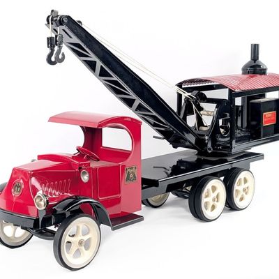 Les Paul Custom Steelcraft Mack Truck with Mounted Crane