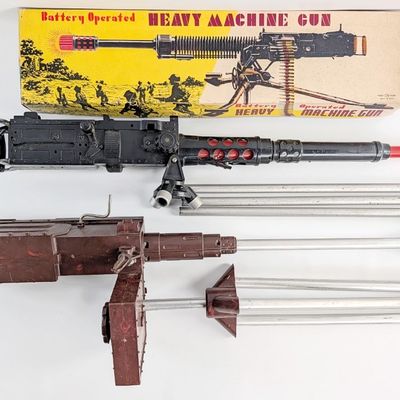 Marx and Maco Machine Gun with Tripod Toys