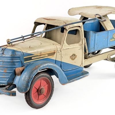1938 Buddy L International Hydraulic Dump Truck