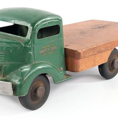 Smith Miller Chevy Flatbed Truck