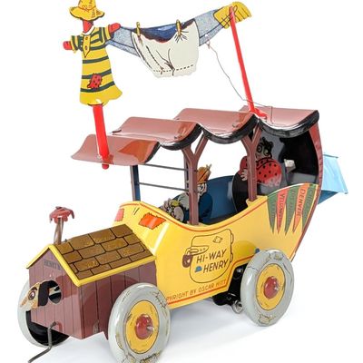 Contemporary Oscar Hitt Hi-Way Henry Tin Windup Car