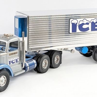 Fred Thompson Smith Miller ICE Truck and Trailer