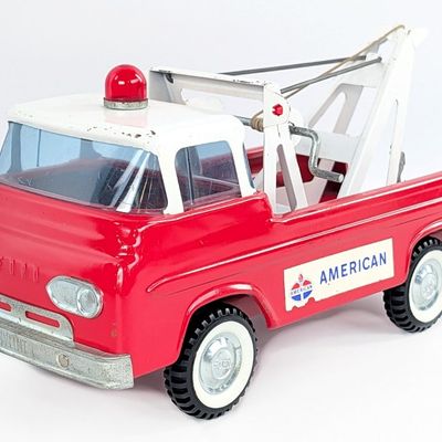 Original Nylint Ford American Emergency Unit Tow Truck