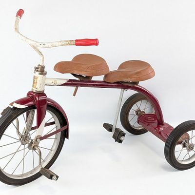 Hettrick Mfg. Co. American Tandem / Two-Seater Tricycle
