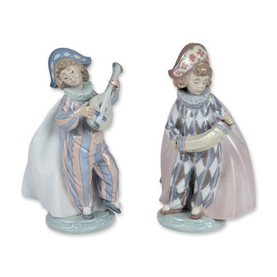 Sale Photo Thumbnail #226: 2pc Lladro Spanish Porcelain Musician Figurines
