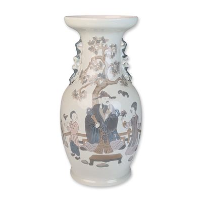 Sale Photo Thumbnail #255: Lladro Porcelain Baluster Mandarin Vase 01004846