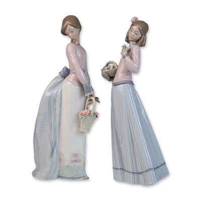 2pc Lladro Porcelain Figurines, Basket of Love 01007622 & Innocence in Bloom 01007644