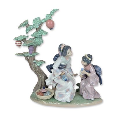 Lladro Porcelain Sculpture A Mother's Way 5946