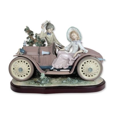 Sale Photo Thumbnail #190: Lladro Limited Edition First Date Porcelain Sculpture 1393