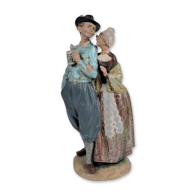 Sale Photo Thumbnail #189: Lladro Gres Golden Wedding Porcelain Sculpture 4937