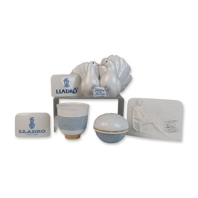6pc Collection of Lladro Porcelain Figurine, Plaques, Candleholder & Jewelry Box