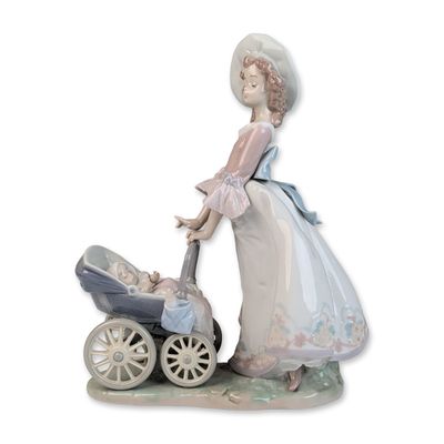 Sale Photo Thumbnail #222: Lladro Porcelain Figurine, Sisters Pride 01005878
