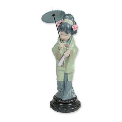Lladro Oriental Spring Geisha Porcelain Figurine 4988