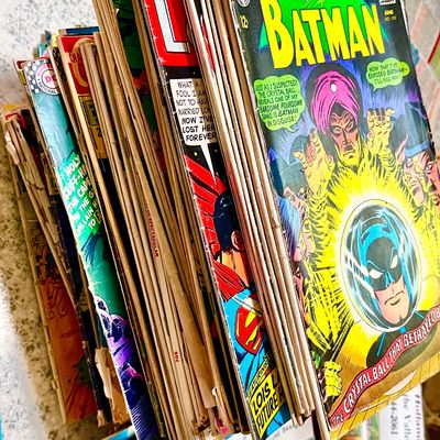 Various vintage comic books, vintage magazines and books 