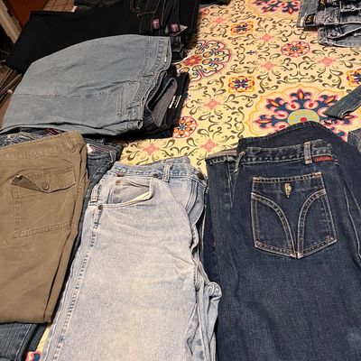 Over 50 pair of jeans various sizes many are vintage 