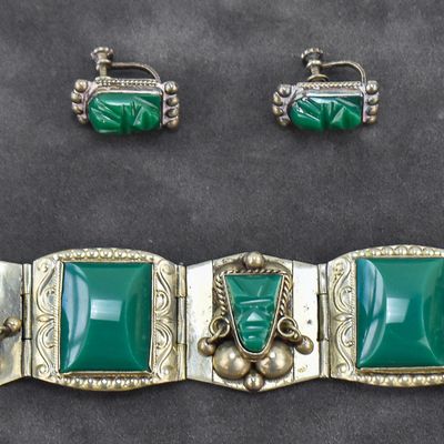 TAXCO, MEXICO GREEN ONYX BRACELET AND EARRINGS: STERLING SILVER