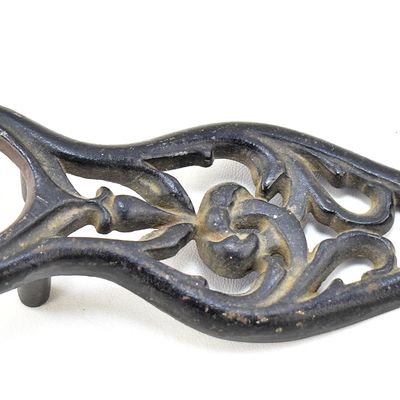 LATE VICTORIAN OPENWORK CAST IRON BOOT JACK