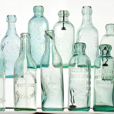 OREGON GLASS BOTTLES: EUGENE, CORVALLIS, ALBANY, COTTAGE GROVE, MARSHFIELD