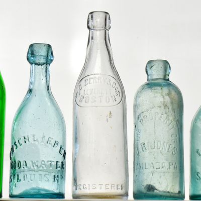 EASTERN UNITED STATES GLASS BOTTLE ASSORTMENT