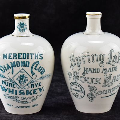 KNOWLES, TAYLOR & KNOWLES ADVERTISING LIQUOR JUGS