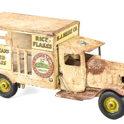 METALCRAFT HEINZ 57 PRESSED STEEL DELIVERY TRUCK
