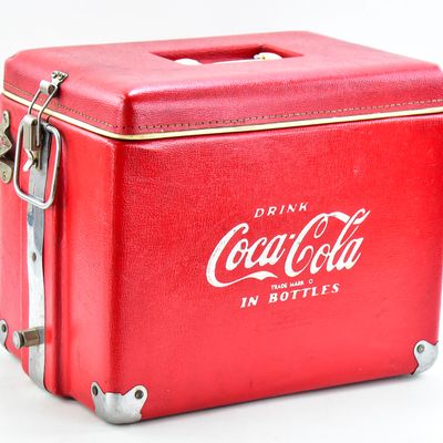ACTON MANUFACTURING COMPANY COCA-COLA VINYL-COVERED PICNIC COOLER