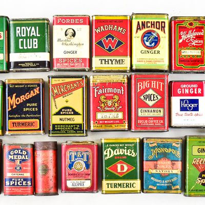 ASSORTMENT OF 33 SPICE TINS: WADAHMS, DAVIES, RED X, AND MORE