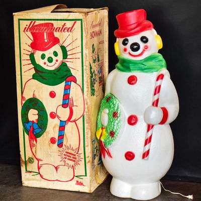 1968 EMPIRE ILLUMINATING SNOWMAN BLOW-MOLD; 4 FT