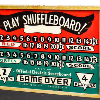 MILLS SALES CO. ELECTRIC SHUFFLEBOARD SCOREBOARD
