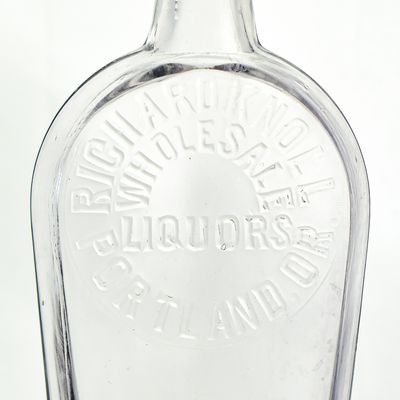 RICHARD KNOLL SHOO FLY STYLE GLASS WHISKEY FLASK