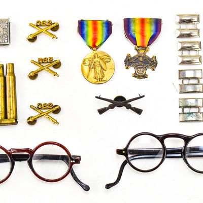 WWI MEDALS & MILITARIA