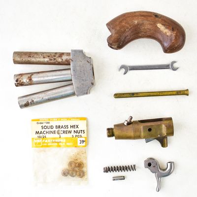 COLT MANUFACTURING DUCK FOOT PERCUSSION PISTOL KIT