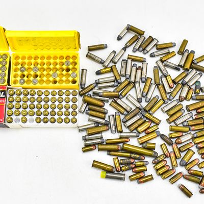 LARGE ASSORTMENT OF HANDGUN AMMUNITION: 9MM, 38 SPECIAL, 380 AUTO, 44 BULLDOG