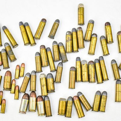 APPROXIMATELY 67 ROUNDS OF ASSORTED CALIBER HANDGUN AMMUNITION