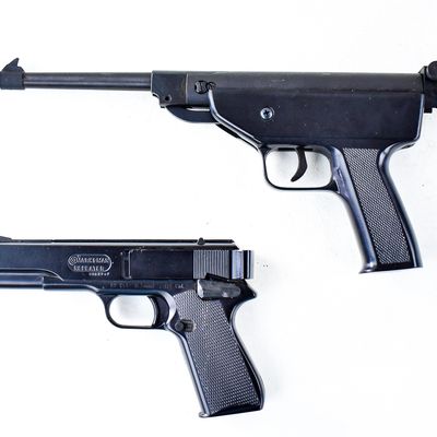 BB/PELLET GUNS: MARKSMAN REPEATER & CHINESE MODEL XS-S2