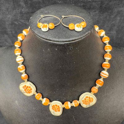 Sale Photo Thumbnail #363: Porcelain Brown Flower Hand Painted Beaded Necklace and Earrings Set Signed B