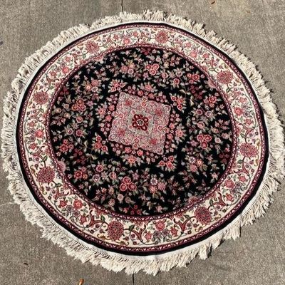 Sale Photo Thumbnail #449: 5' Circular Rug