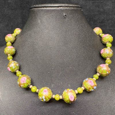 Murano Venetian Art Glass Lamp Work Green Round Bead Floral Fiorato Beaded Necklace C56