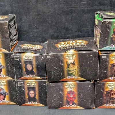 Sale Photo Thumbnail #386: 10 KFC Taco Bell Pizza Hut Star Wars Episode 1 Toys