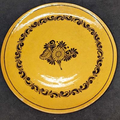 Sale Photo Thumbnail #453: Vintage Ceramic Floral Plate
