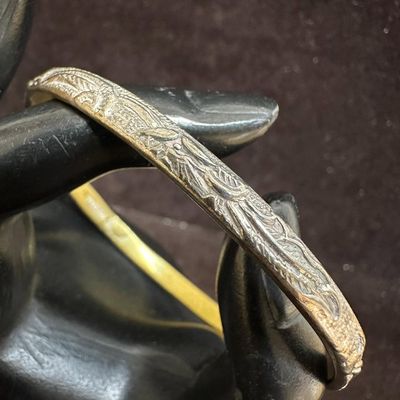 Sale Photo Thumbnail #394: Mexico 925 Sterling Silver Bangle Bracelet Etched Floral Motif O52
