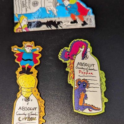 Sale Photo Thumbnail #345: 3 Absolut Vodka Peppar Advertising Art Pins / Brooches E