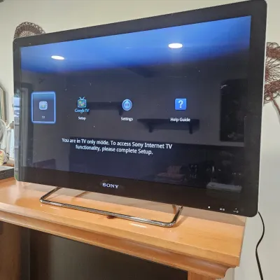 Sale Photo Thumbnail #53: Sony Smart Television