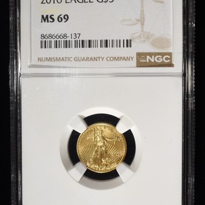 2016 1/10 oz GOLD EAGLE NGC MS-69