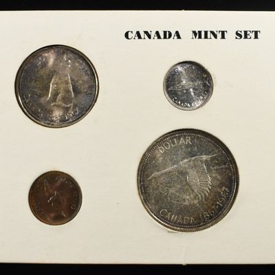 1967 MINT SET, 1964 & 1966 50C CANADIAN COINS