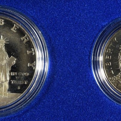 1986-S $1 & 50C COMMEM STATUE OF LIBERTY